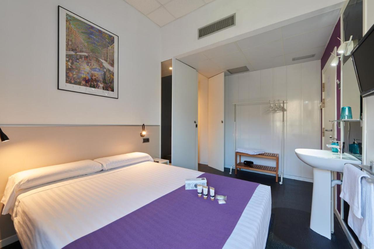 Hostal Mayerling Centro Barcelona Exterior foto